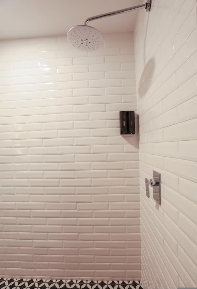 ザ ストライプド ロフト モダン エレガンス イン ア セントリック ロケーション