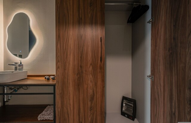 ザ スカイライン ロフト モダン コンフォート ウィズ スタニング シティ ビューズ