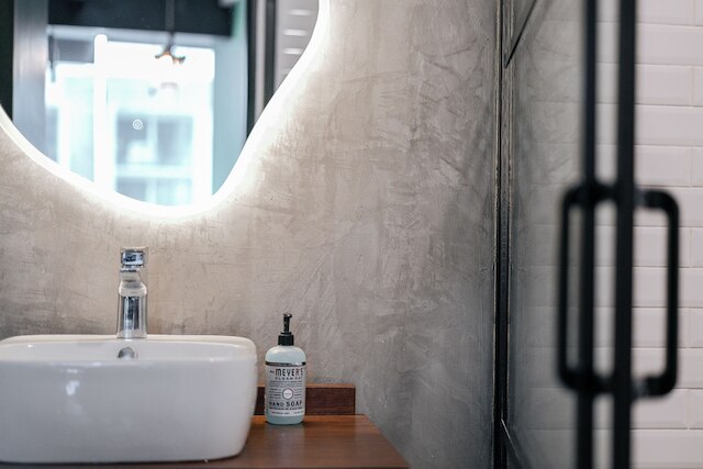 ザ パーム ロフト モダン コンフォート ウィズ ア フリー エクイップド キッチン