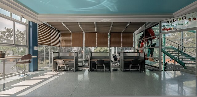 ザ パーム ロフト モダン コンフォート ウィズ ア フリー エクイップド キッチン