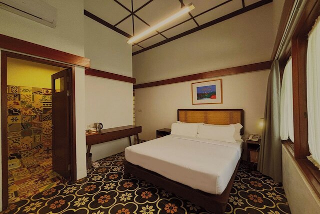 エマキ ブミ シンガー