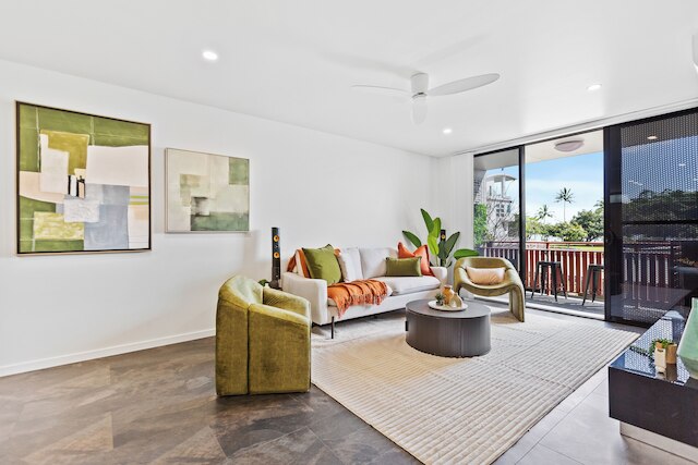 モダン アパートメント ウィズ エスプラネード ビューズ