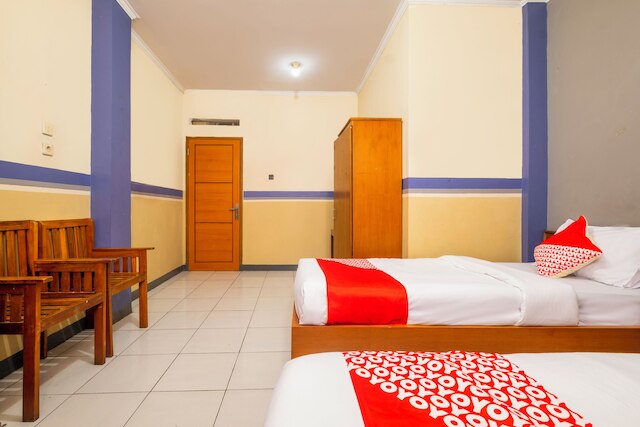 ホテル O リアウ ニア ゲドゥン サテ フォーマリー パトラディサ