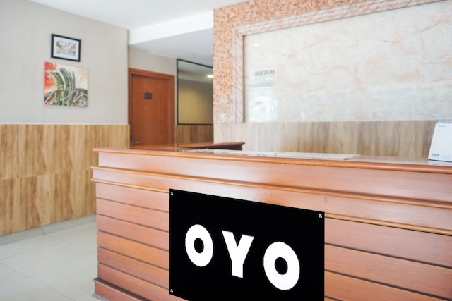 コレクション O ブキット ケチル ニア パレンバン インダ モール フォーマリー ホステル 77