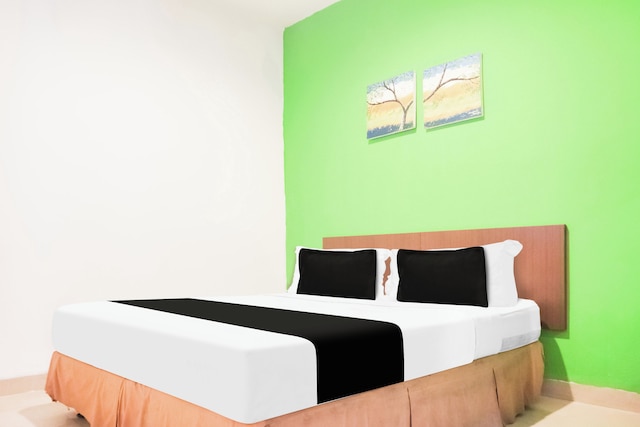 コレクション O ブキット ケチル ニア パレンバン インダ モール フォーマリー ホステル 77