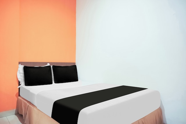 コレクション O ブキット ケチル ニア パレンバン インダ モール フォーマリー ホステル 77