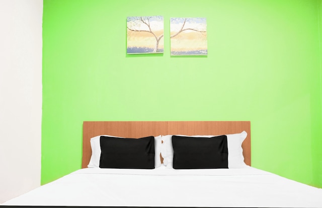 コレクション O ブキット ケチル ニア パレンバン インダ モール フォーマリー ホステル 77