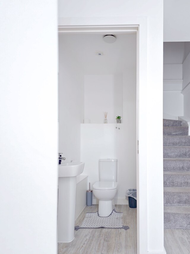 コージー 2 ベッドルーム 2 バス アパートメント ウィズ フリー パーキング