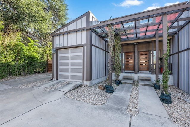 シック & ホーミー 3ベッドルーム クローズ トゥ ダウンタウン