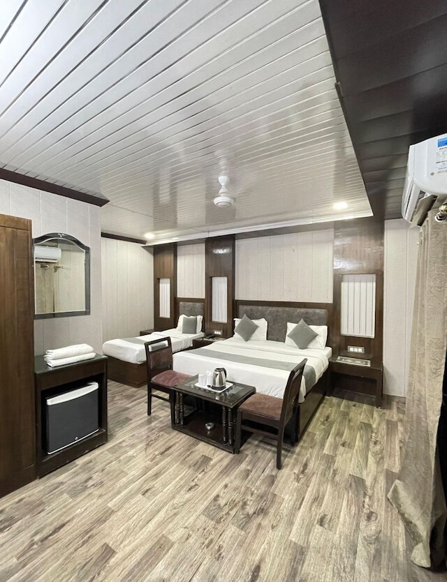 ホテル ラディアンス