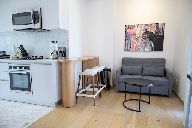 ウィズ ディバインロフト ウィズ パーフェクトビュー イン ローマノルテ