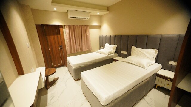 ザ ユニバース - ホテルズ & バンケッツ