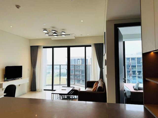 ブルースカイ オペラ ラグジュアリー ホーチミンシティ