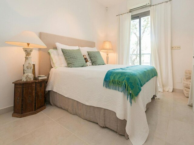 エクスクイジット ヴィラ ウィズ パーキングスペース