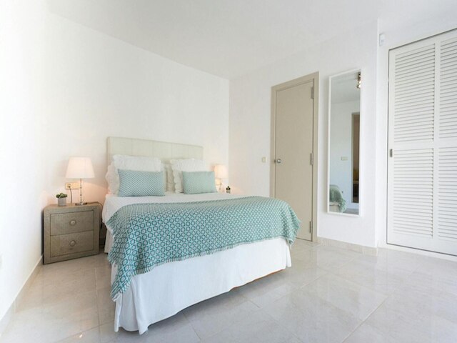 エクスクイジット ヴィラ ウィズ パーキングスペース