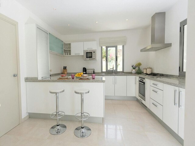 エクスクイジット ヴィラ ウィズ パーキングスペース