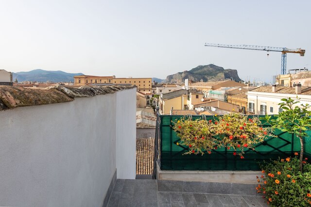 アローロ ハウス ウィズ テラス