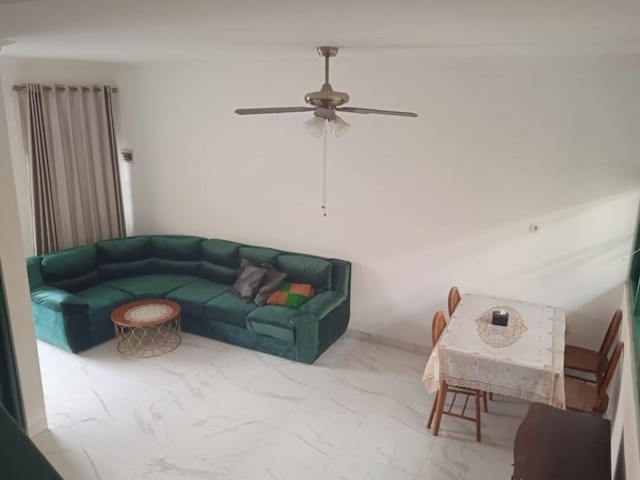 ZG ホーム ジョグジャ