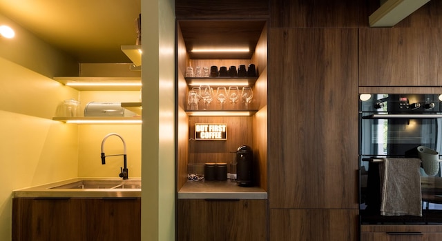 ビューティフル パディントン ロフトスタイル アパートメント