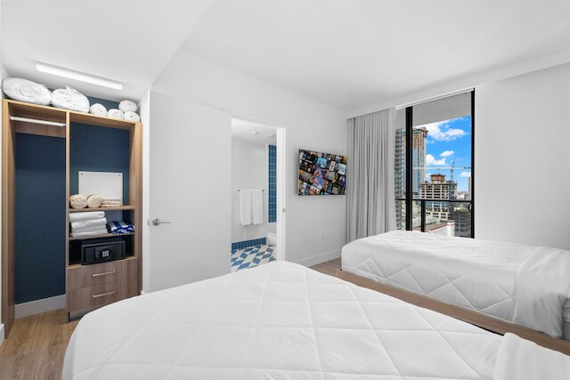 マイアミ ラグジュアリー 2ベッドルーム ウィズ パノラミック ビュー