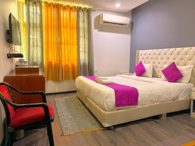 ホテル ザ グランド ショバ