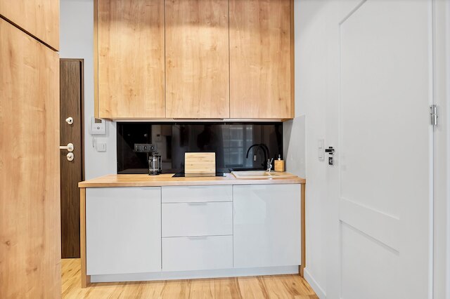 ルミナ スタイリッシュ アパート ウィズ バルコニー