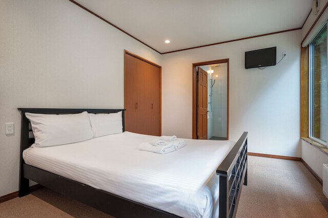 Furano Lodge 10 by H2 Life