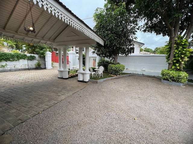 ビバリー ヴィラ