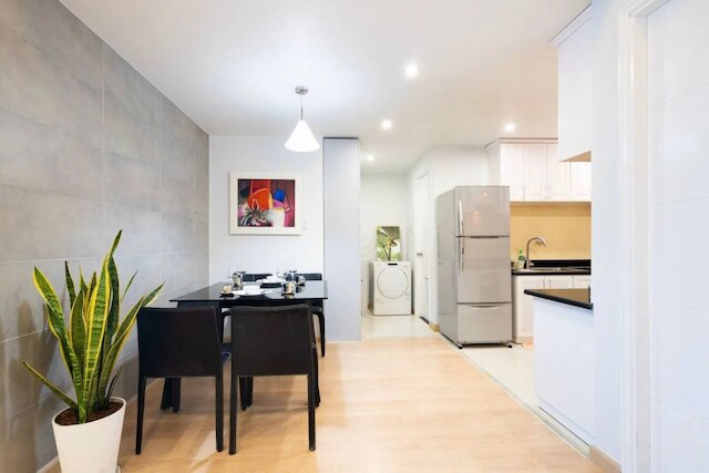 サルート デ セイリング タワー ラグジュアリー アパートメント