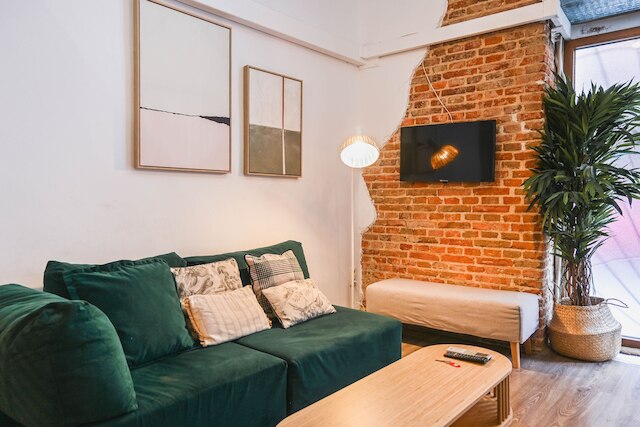 M Jam300 モデルノ イ エレガンテ ピソ エン アルグ ウムラ エル