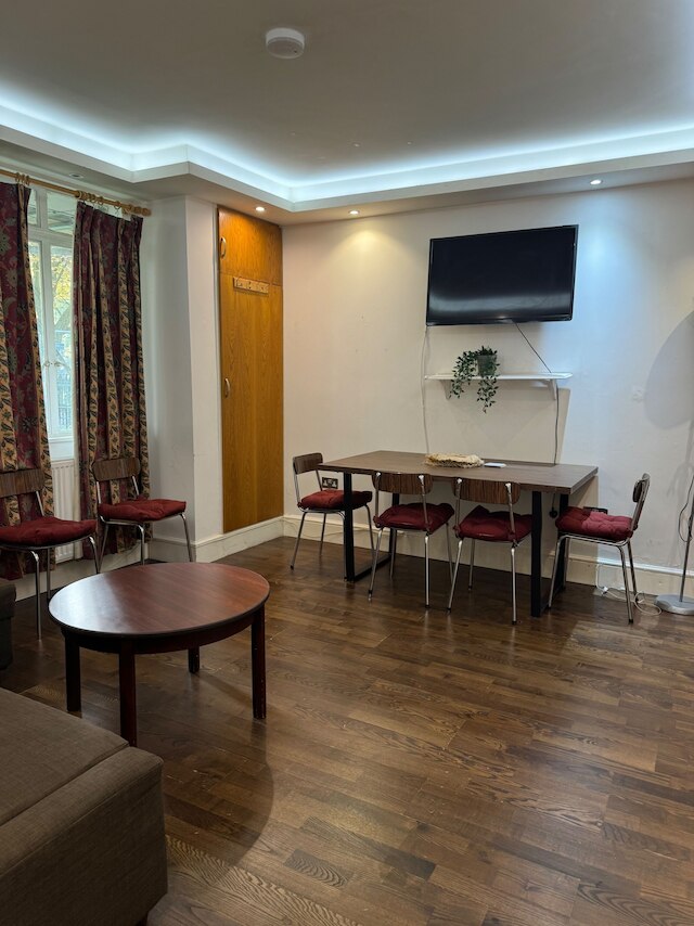 3 ベッド フラット - スリープス 5 - WiFi