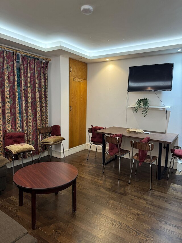 3 ベッド フラット - スリープス 5 - WiFi