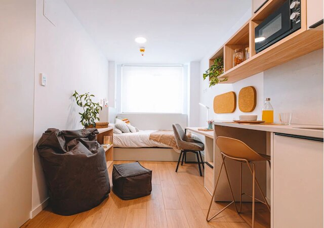 バイブ ステイ グラナダ