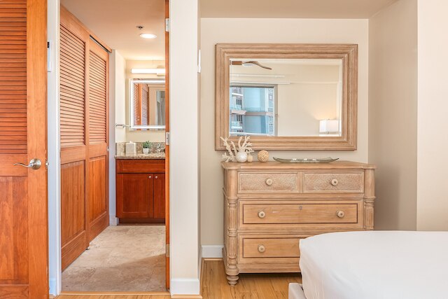 イリカイ ホテル コンド アット ワイキキ ウィズ パーキング