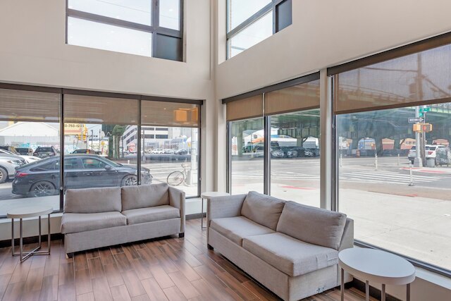 レッド ルーフ プラス+ ブルックリン - 3rd アベニュー