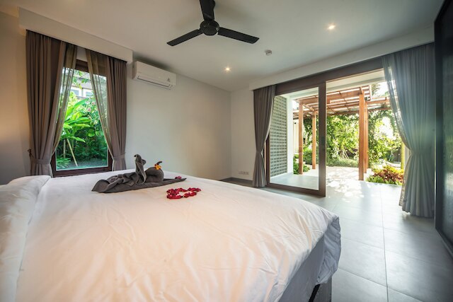 ラグジュアリー 4 ベッドルーム ベラ ビスタ ヴィラ