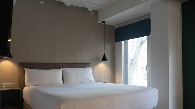 ビー メイト トラファルガー