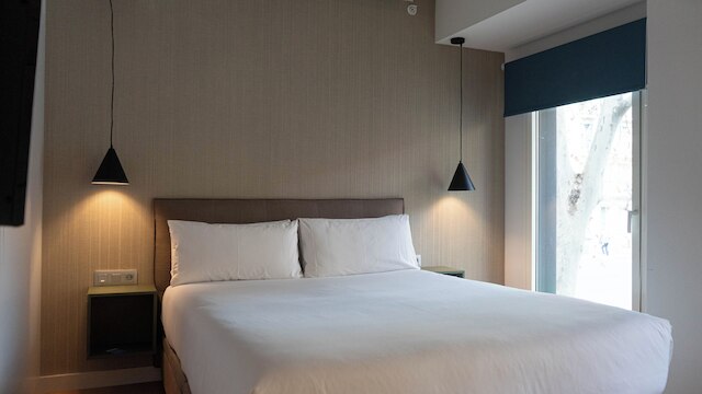 ビー メイト トラファルガー