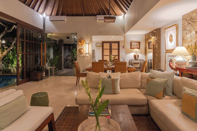 アキラ ワン スミニャック