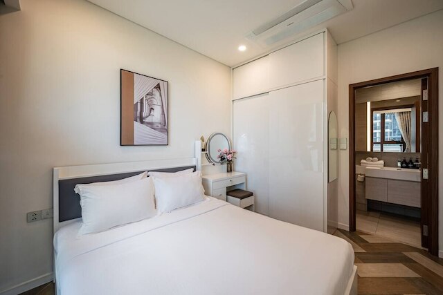 ザ メトロポール ザ ガレリア ザ クレスト