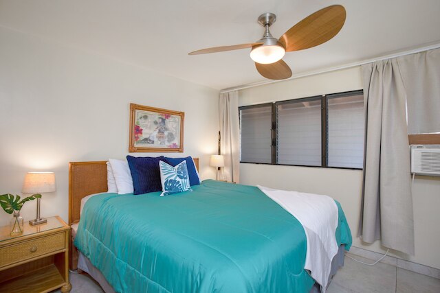 ワイオフリ ビーチ ハレ オーシャンビュー コンドズ ウィズ パーキング