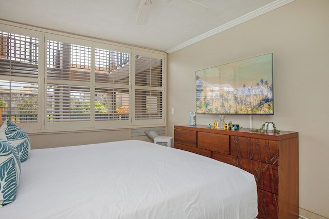 カマオレ サンズ コンドズ クローズ トゥ ビーチ ウィズ パーキング