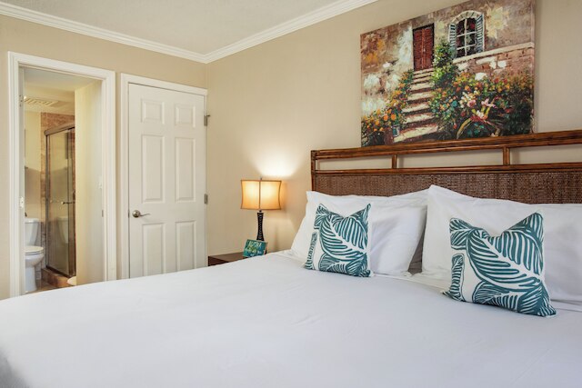 カマオレ サンズ コンドズ クローズ トゥ ビーチ ウィズ パーキング