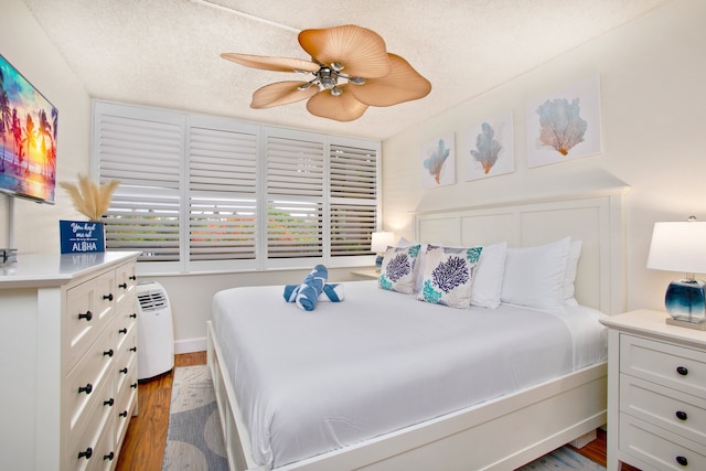 カマオレ サンズ コンドズ クローズ トゥ ビーチ ウィズ パーキング