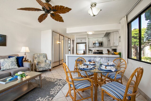 オーシャン アンド プールビュー アット パパケア リゾート ウィズ パーキング