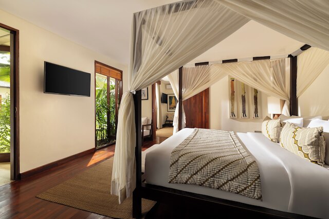 ザ スアール セミニャック バイ ナクラ