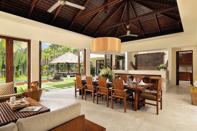 ザ スアール セミニャック バイ ナクラ