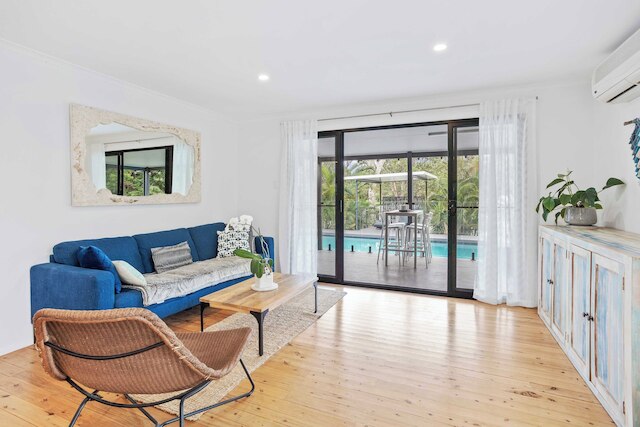 エスケープ トゥ アラワラ