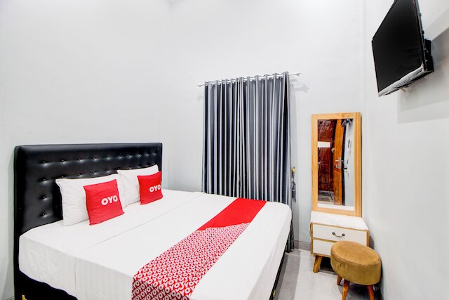 ホテル O ダリナ ホームステイ