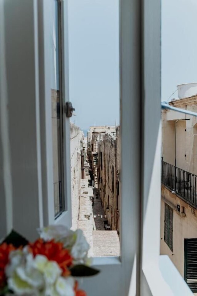 キング チャールズ オテル